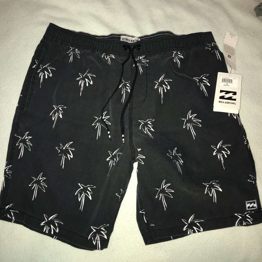 Black Palm Tree Billabong Larry Layback Volleys